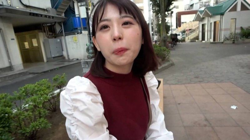 【光桑 / 个人拍摄】搭讪到的保育士小姐中出超爽！对奉献的鸡巴大量播种了啦！