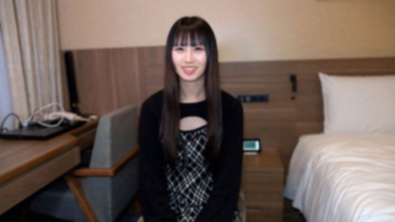 【无码】清纯系黑髮美女！水汪汪的大眼睛一直用仰视的口交太可爱了！浏海齐平！明明这么可爱却被稍微变态地吞下精液 中出 ※特典高画质